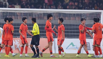 开云体育官网-邵佳一胆子真大！这五位王牌国脚他一分钟都不让上，引发热议