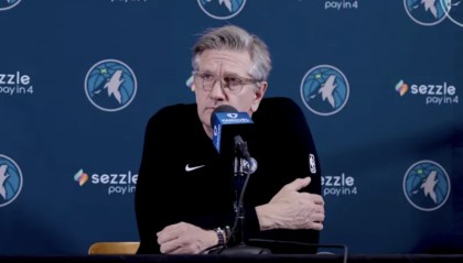 开云体育官网-芬奇采访全文：麦丹复出状态很不错，失误过多没能逆转局势